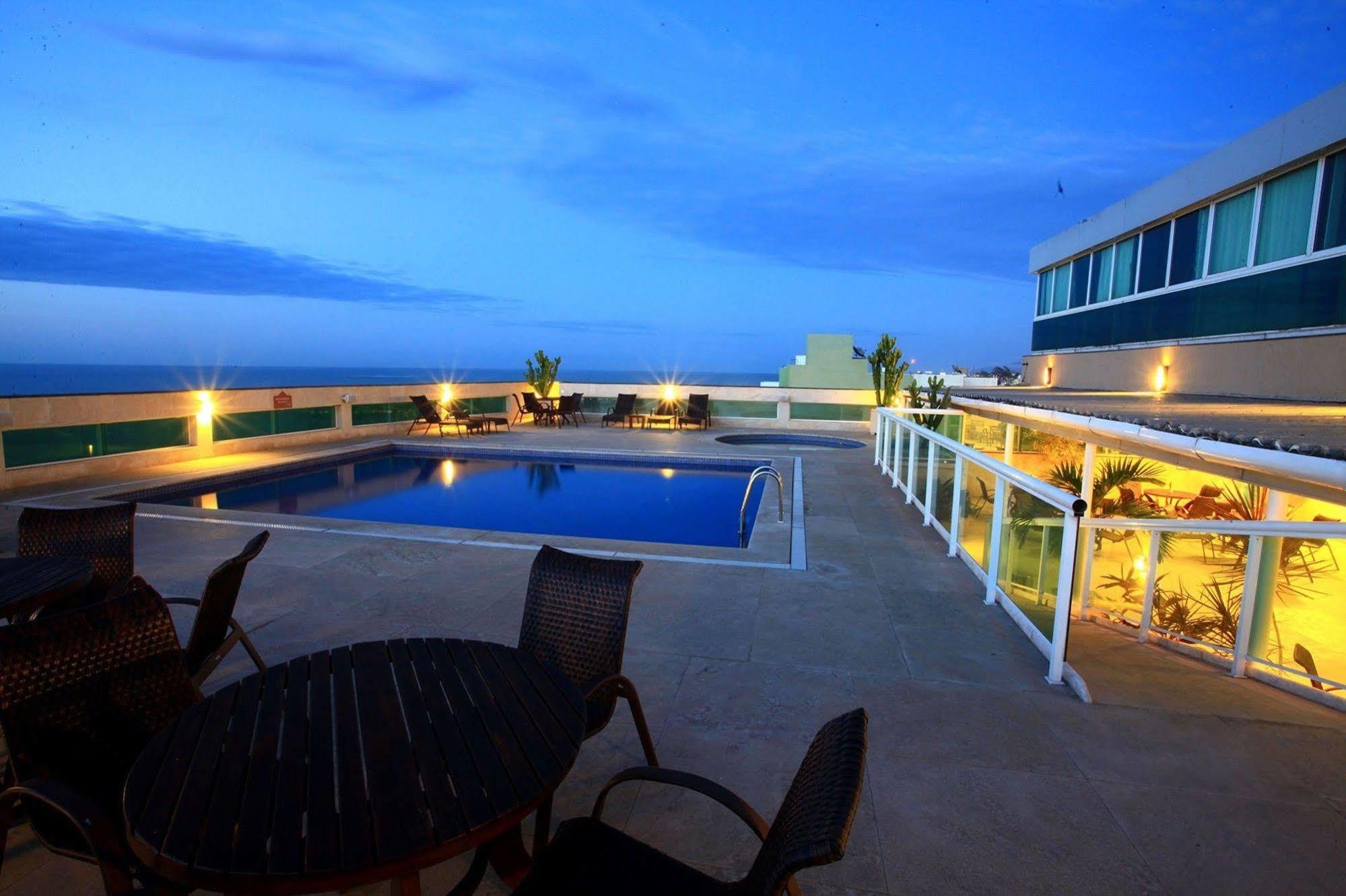 Royal Macae Palace Hotel Exteriör bild